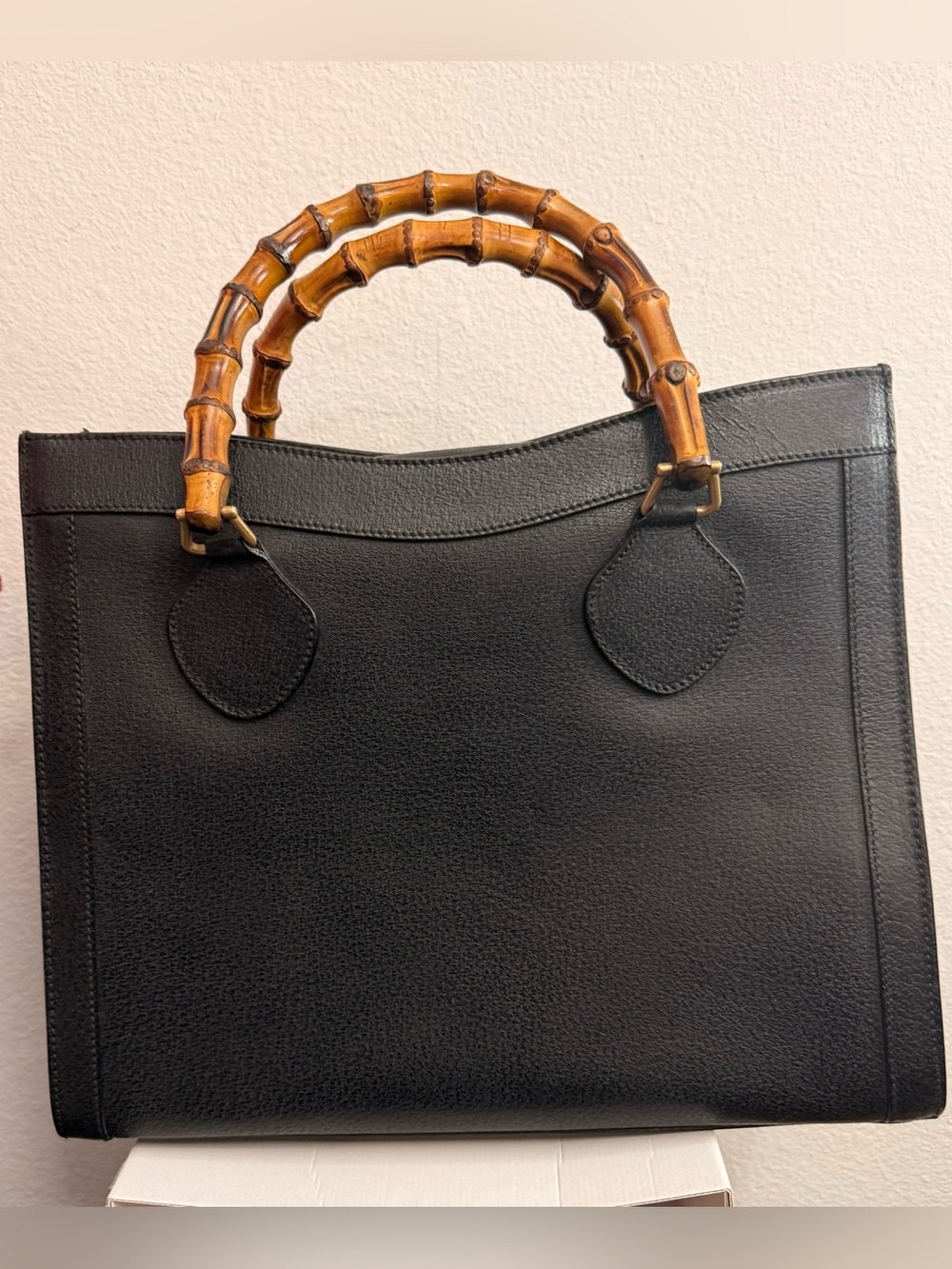 Gucci Diana